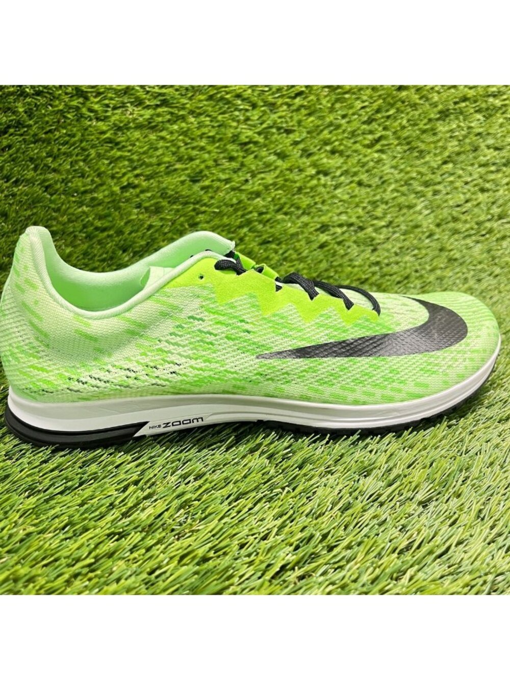 Nike Air Zoom Streak LT 4 Mens Size 9 Neon Green Black Running Shoes Sneakers